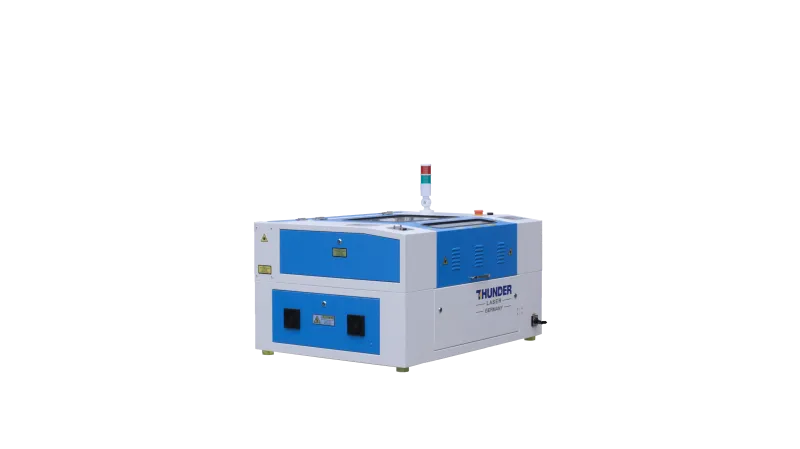 Modell - THUNDER Nova 24