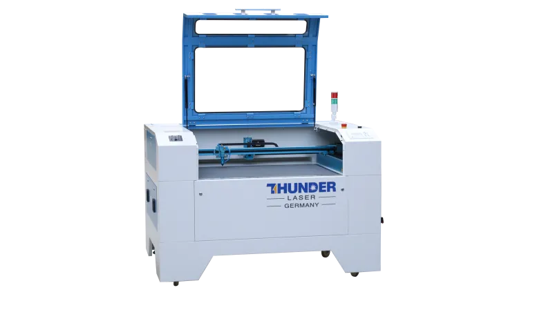 Modell - THUNDER Nova 35