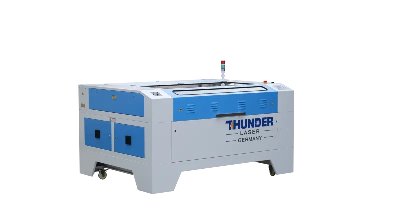 Modell - THUNDER Nova 51