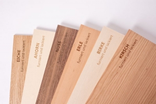 Holzplatte furniert / MDF Kern