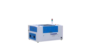 Modell - THUNDER Nova 24