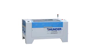 Modell - THUNDER Nova 63